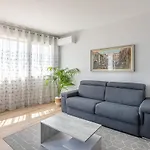Mimosa דירה *