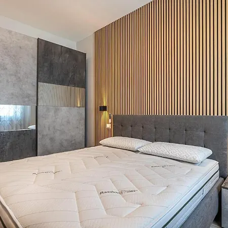 Mimosa Apartment Pozzoleone