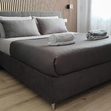 Mimosa Apartment