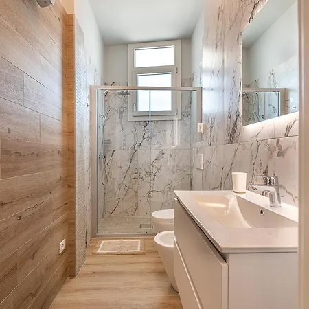 Mimosa Apartment